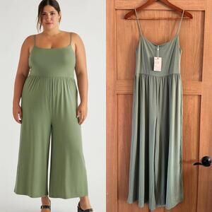NWT Quince Tencel Jersey Wide Leg Jumpsuit Cropped Sage Green Women’s Medium